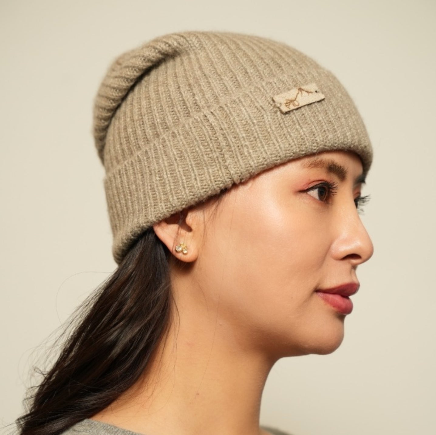Handspun Handknit Ribbed Cashmere Beanie | Undyed