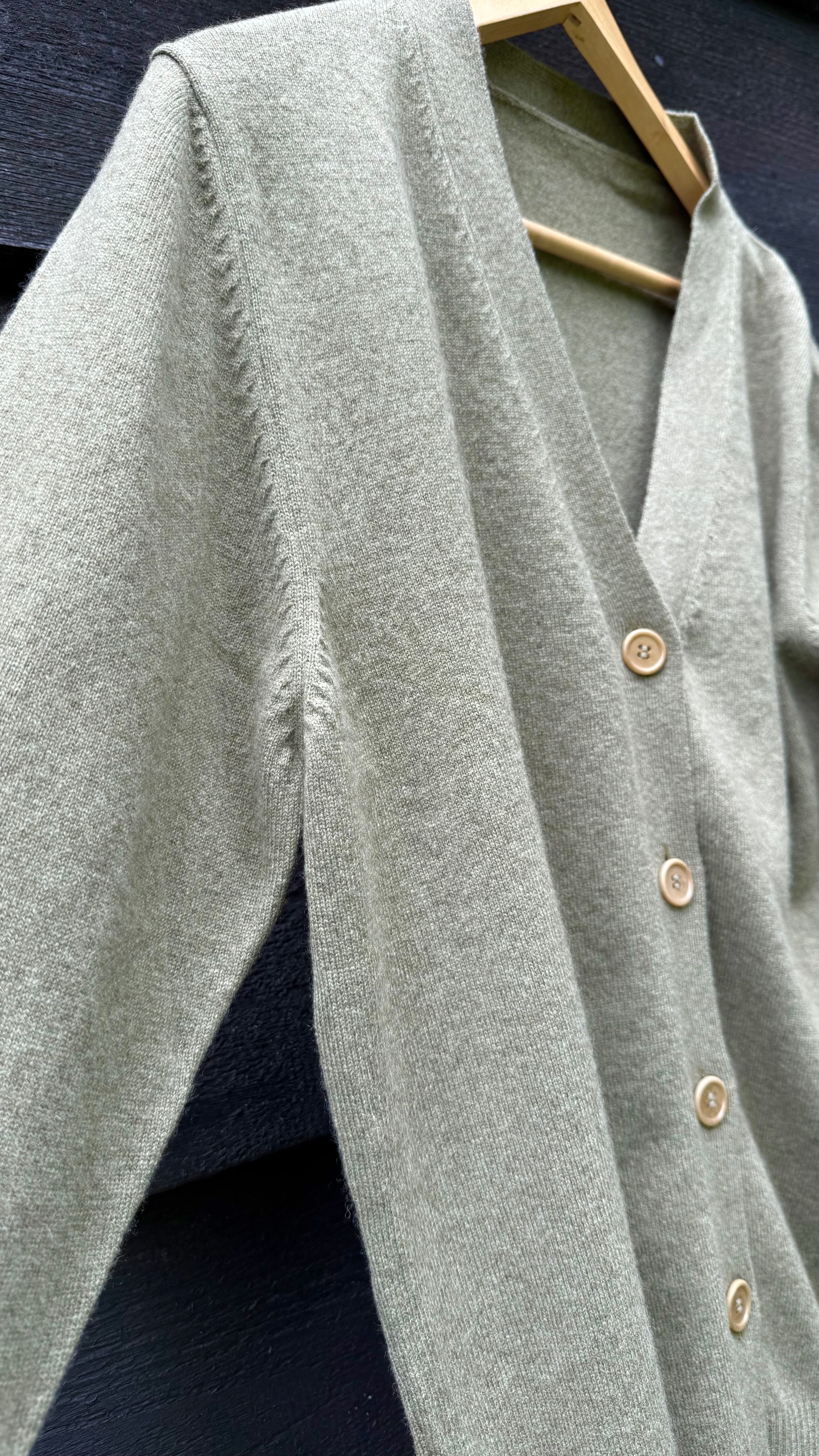 Botanically-Dyed Handknit Cashmere Cardigan | Juniperus