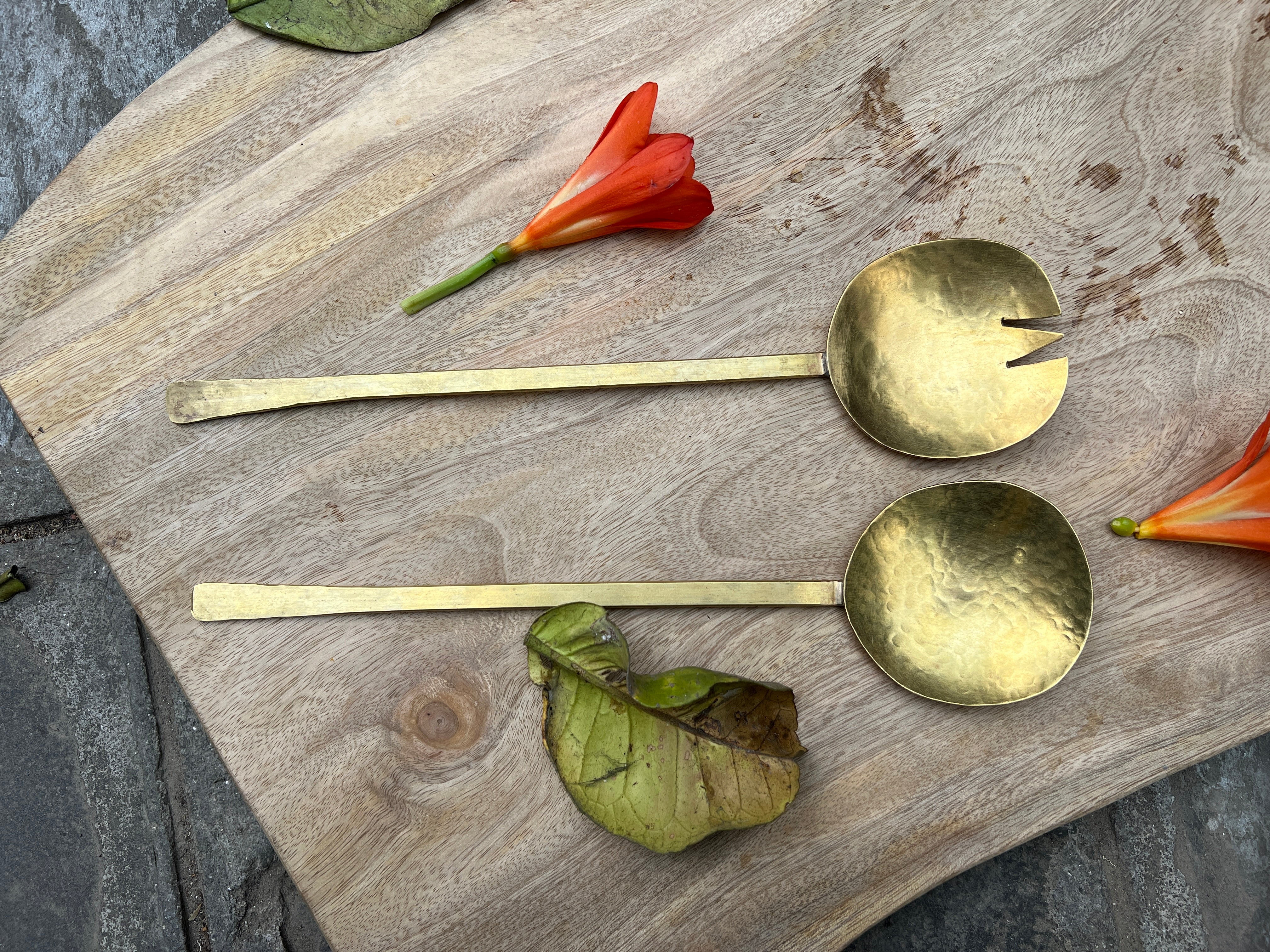 Brass Serveware Set | Hosta