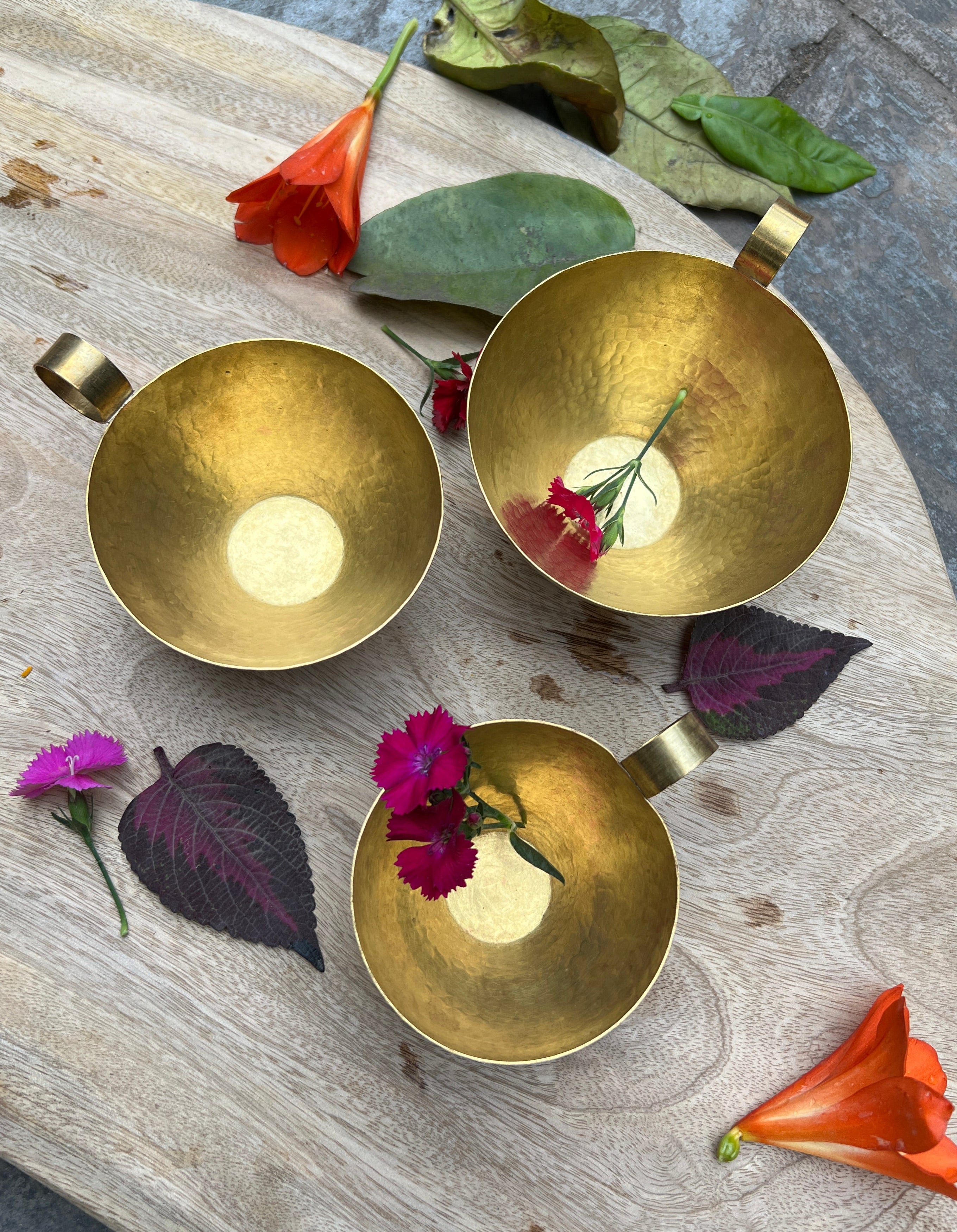 Brass Bowl Set | Hyandala