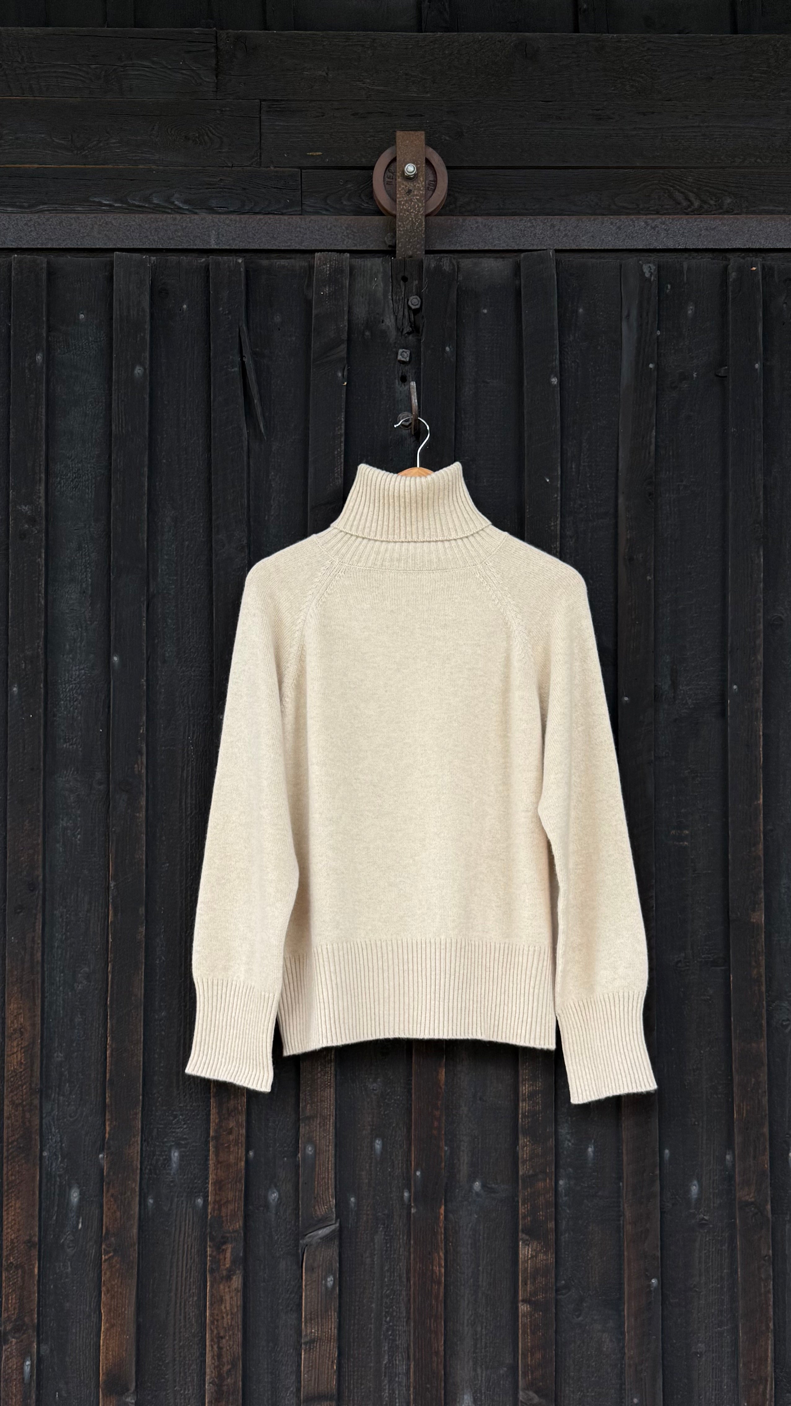 Handknit Cashmere Chunky Turtleneck Sweater | Undyed