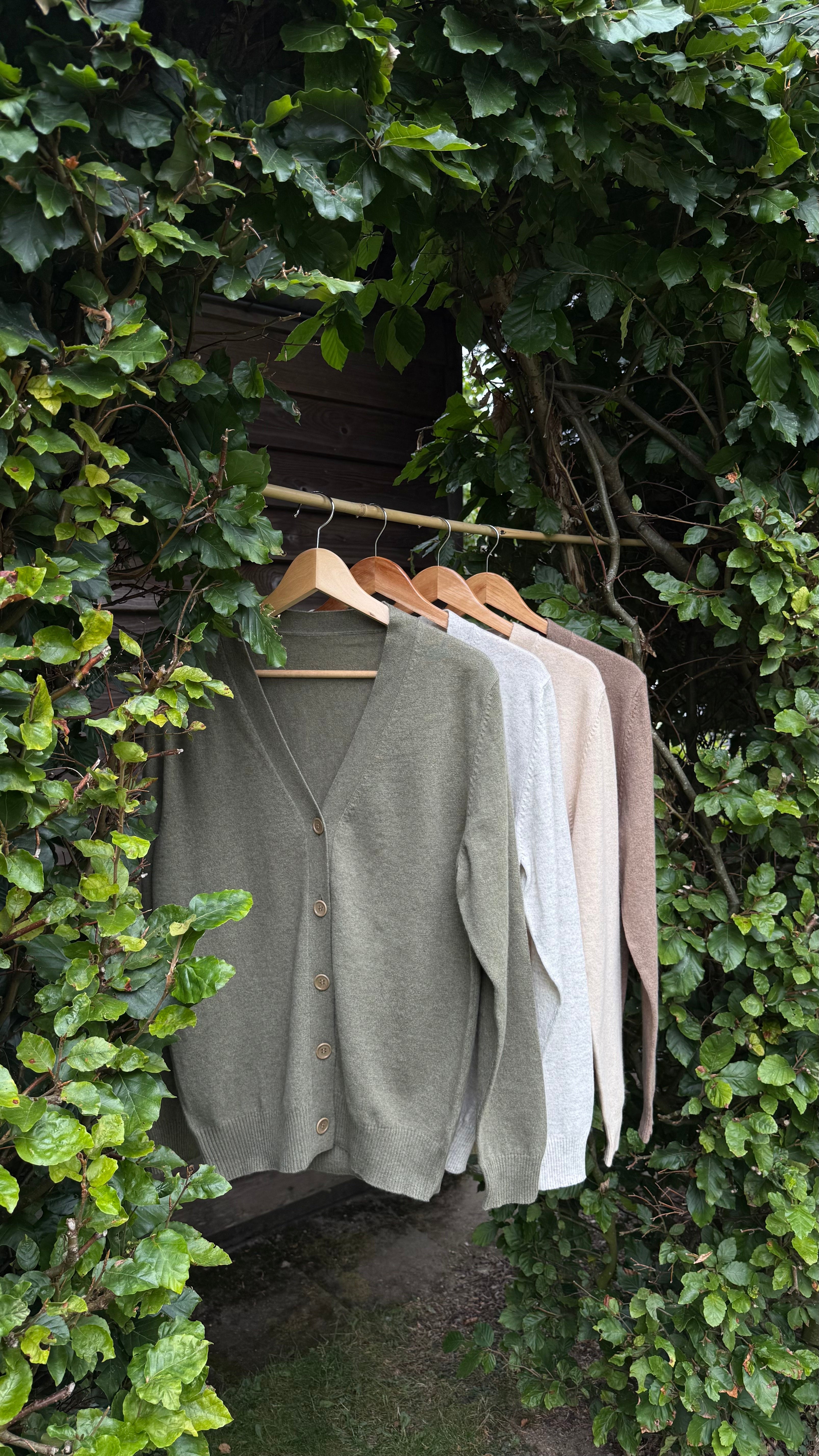 Handknit Cashmere Cardigan | Undyed